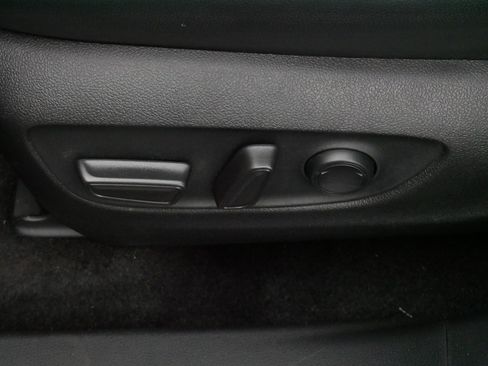 Certified 2025 Toyota Highlander XSE AWD/4WD image 20