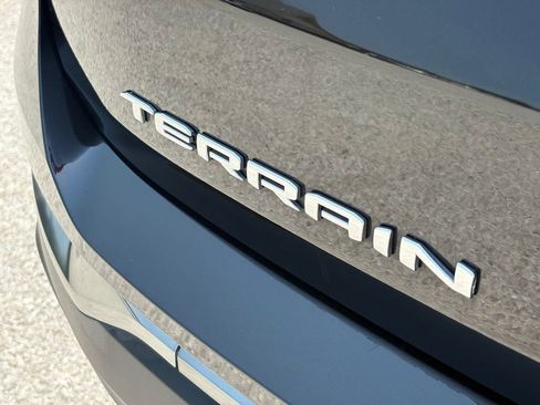 Used 2024 GMC Terrain AT4 w/ LPO, Floor Liner Package AWD/4WD image 11