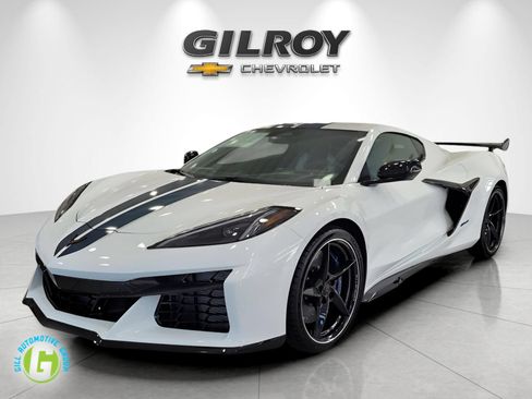 New 2026 Chevrolet Corvette E-Ray w/ Battery Protection Package AWD/4WD image 1