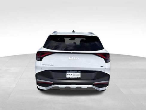 Certified 2024 Kia Sportage EX AWD/4WD image 8