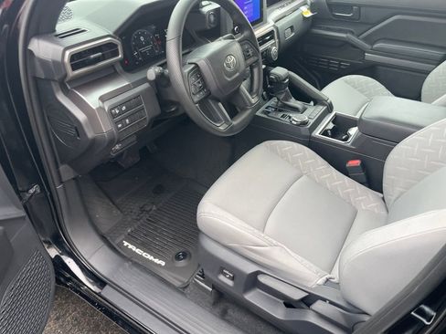 New 2026 Toyota Tacoma SR5 image 28