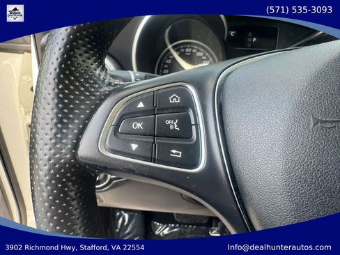 Used 2016 Mercedes-Benz GLC 300 4MATIC image 30