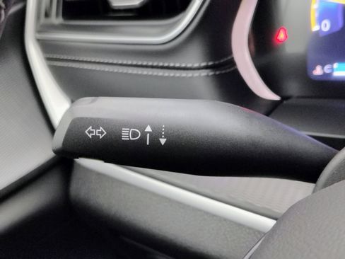 New 2025 Jeep Grand Cherokee L Altitude image 35