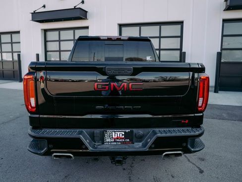 Used 2022 GMC Sierra 1500 AT4 w/ AT4 Premium Package image 7
