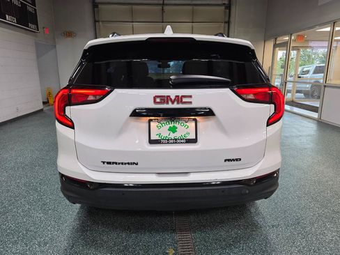 Used 2020 GMC Terrain SLT w/ Preferred Package AWD/4WD image 8