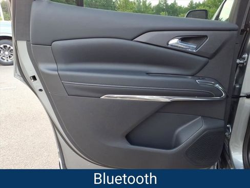 New 2026 Chevrolet Traverse LT w/ Driver Confidence Package FWD image 15
