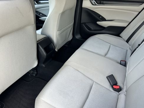 Used 2019 Honda Accord LX image 11