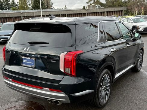 Used 2025 Hyundai Palisade Calligraphy AWD/4WD image 5
