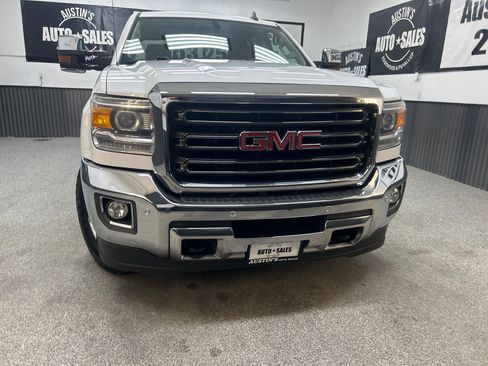 Used 2016 GMC Sierra 3500 SLT w/ Duramax Plus Package AWD/4WD image 2