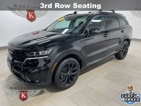 Used 2022 Kia Sorento SX image 3