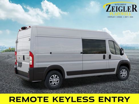 New 2026 RAM ProMaster 2500 w/ Quick Order Package 22G SLT image 4