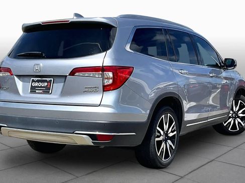Used 2019 Honda Pilot Touring image 12