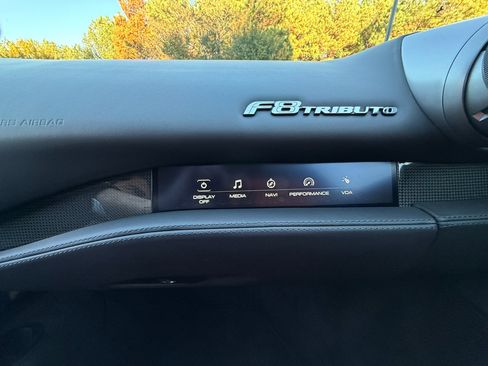 Used 2021 Ferrari F8 Tributo image 23