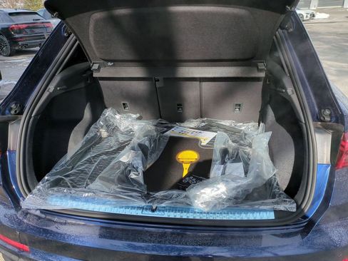 New 2025 Audi Q3 2.0T Premium image 21