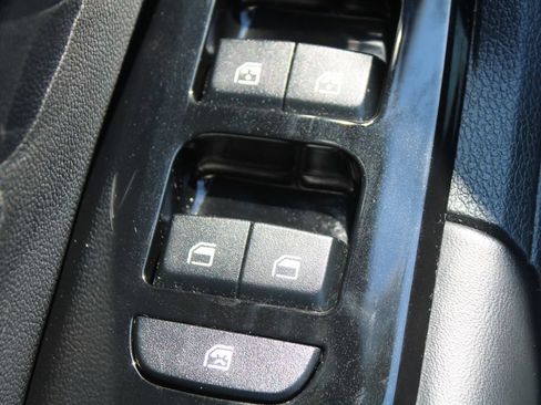 Used 2023 Kia Sportage EX FWD image 19