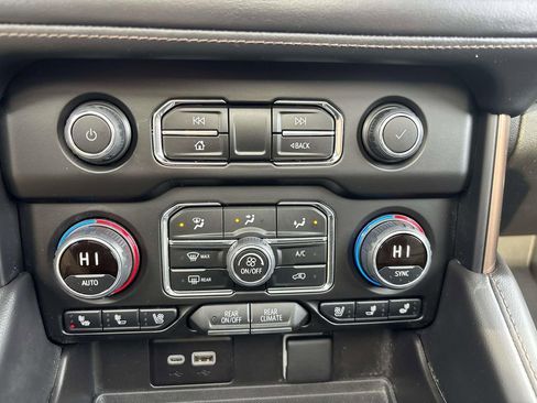 Certified 2024 Chevrolet Tahoe High Country image 26