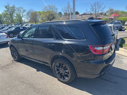 Used 2024 Dodge Durango GT w/ Blacktop Package AWD/4WD image 2