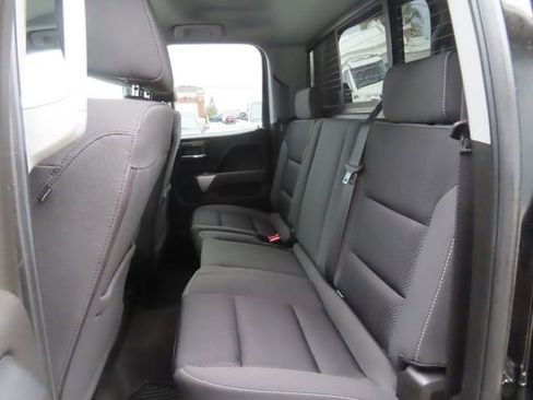 Used 2018 Chevrolet Silverado 1500 LT w/ Redline Edition AWD/4WD image 21