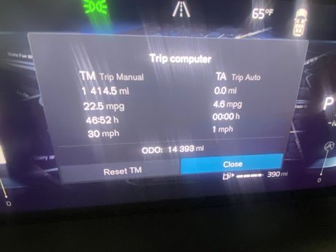 Certified 2025 Volvo XC90 B6 Plus image 17