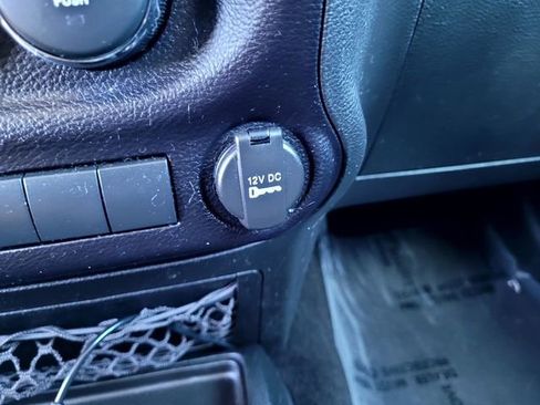 Used 2016 Jeep Wrangler Unlimited Sport w/ Quick Order Package 24S AWD/4WD image 15