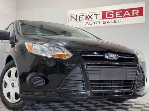 Used 2012 Ford Focus S FWD image 3