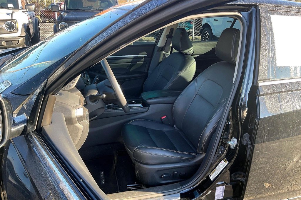 Used 2024 Nissan Altima 2.5 SL AWD/4WD image 24