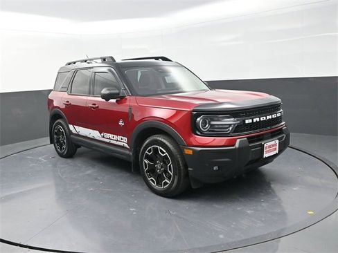 Used 2025 Ford Bronco Sport Outer Banks w/ Outer Banks Tech Package+ image 9