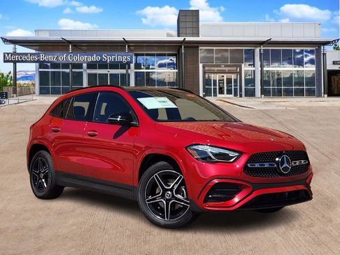 New 2026 Mercedes-Benz GLA 250 4MATIC image 1