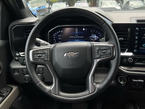 Used 2023 Chevrolet Silverado 1500 ZR2 w/ Technology Package AWD/4WD image 30