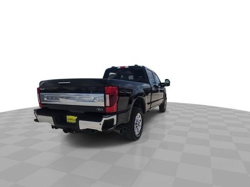 Used 2022 Ford F250 Platinum AWD/4WD image 8