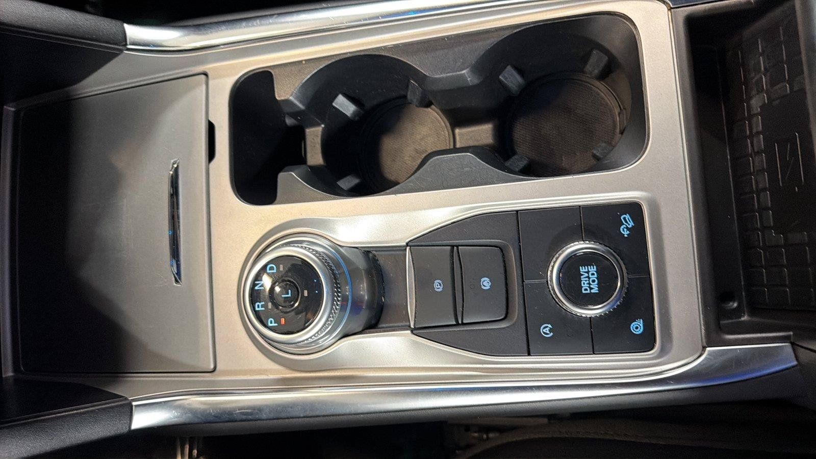 Used 2024 Ford Explorer Limited AWD/4WD image 19
