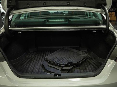 Used 2024 Toyota Camry LE image 7