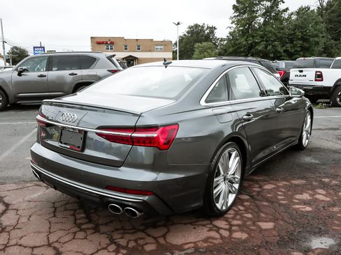 Used 2022 Audi S6 Premium Plus AWD/4WD image 6
