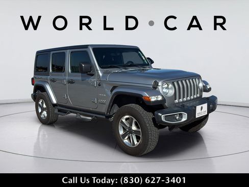 Used 2020 Jeep Wrangler Unlimited Sahara AWD/4WD image 16