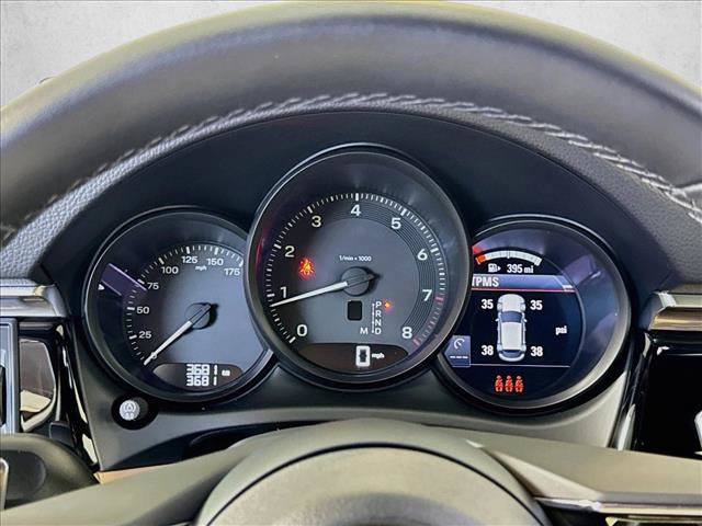 Certified 2026 Porsche Macan AWD/4WD image 15