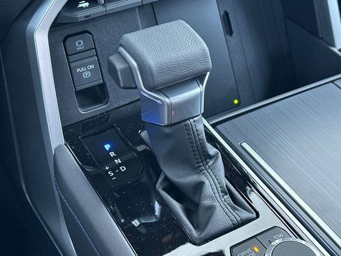 New 2025 Toyota Tundra Platinum image 19