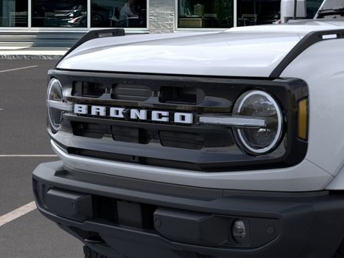 New 2025 Ford Bronco Outer Banks image 19