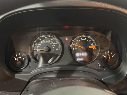 Used 2016 Jeep Patriot Sport FWD image 7