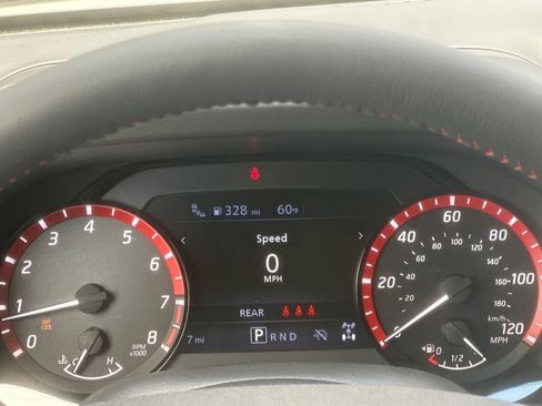 New 2025 Nissan Frontier PRO-4X w/ Pro Convenience Package image 18