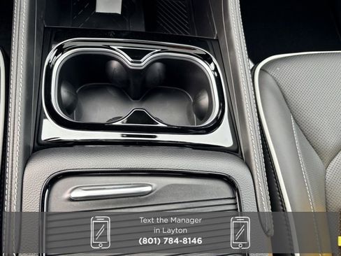 New 2026 Chrysler Pacifica Limited image 22