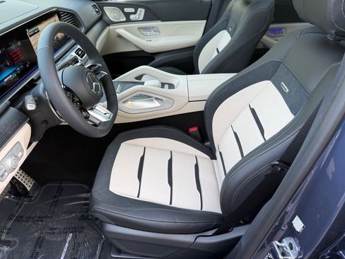 New 2026 Mercedes-Benz GLE 53 AMG 4MATIC Coupe image 10