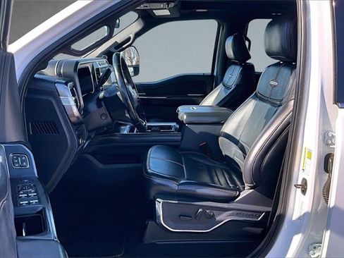 Used 2023 Ford F350 Platinum image 25