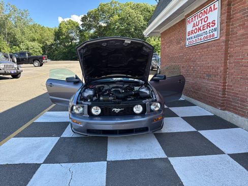 Used 2007 Ford Mustang GT RWD image 36