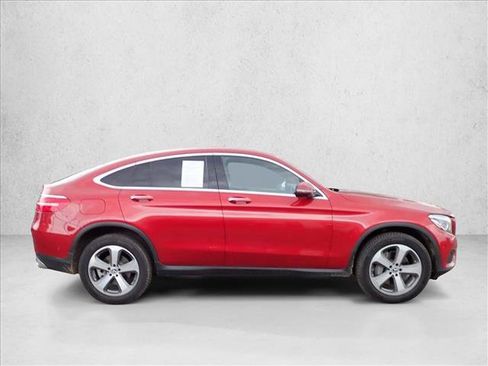 Used 2019 Mercedes-Benz GLC 300 4MATIC Coupe image 5