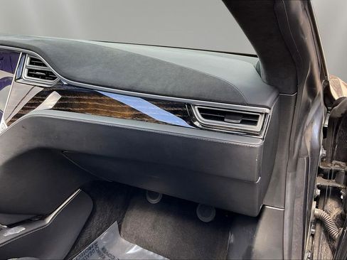Used 2016 Tesla Model S 60 image 26
