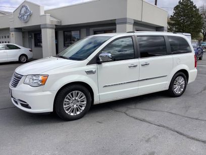 Used 2012 Chrysler Town & Country Limited