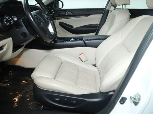 Used 2017 Nissan Maxima Platinum image 19