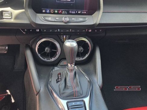 Used 2023 Chevrolet Camaro SS RWD image 9