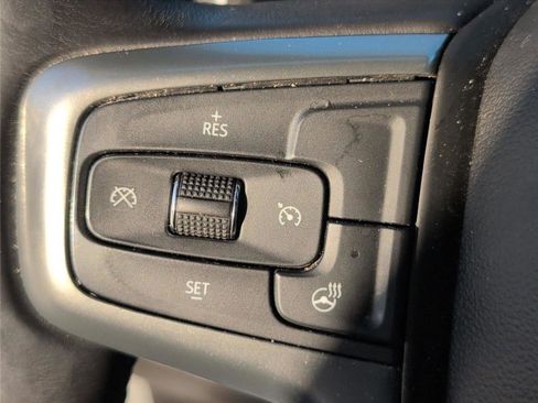 Used 2022 Chevrolet Silverado 2500 LT w/ Convenience Package image 24