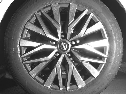 Used 2025 Nissan Altima 2.5 SV image 14